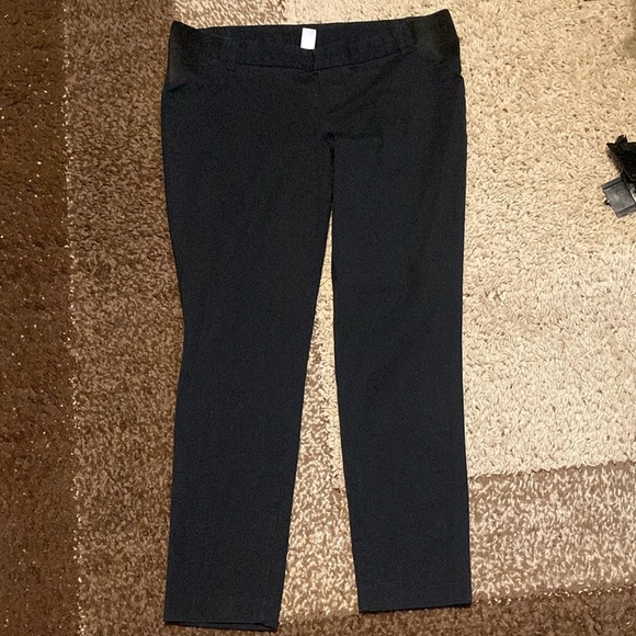 Old Navy Black Slim Fit Pixie Side Panel Maternity Trousers - Picture 1 of 9